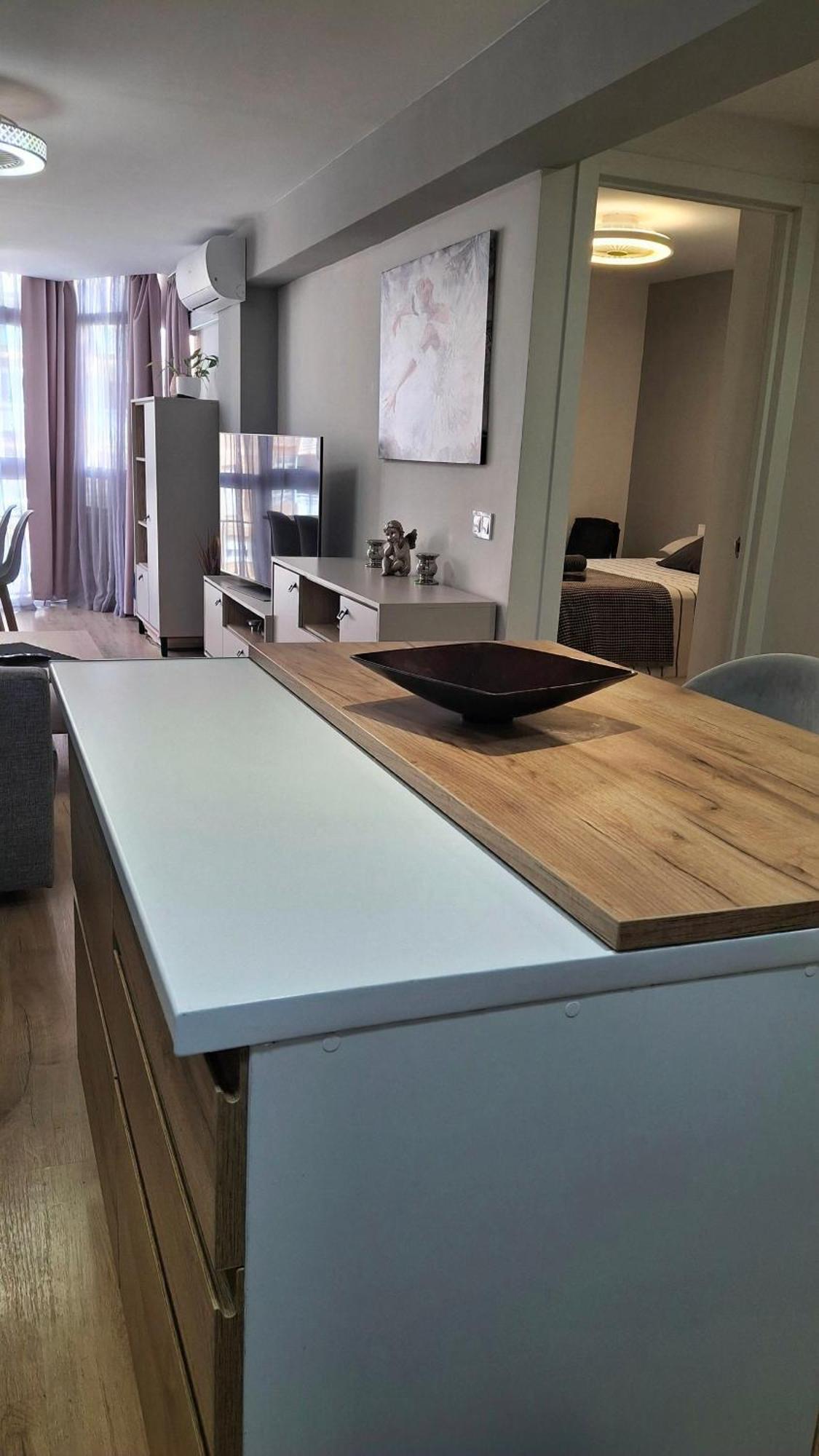 El Rinconcito De Mary Apartment เบนัลมาเดนา ภายนอก รูปภาพ